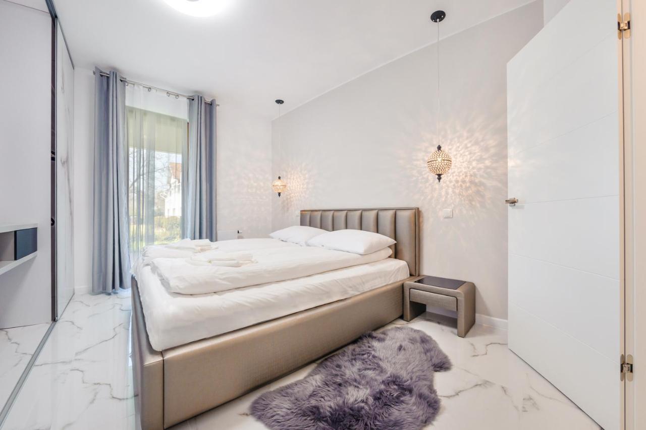 Luxury Long Island Suite Gdansk Luaran gambar