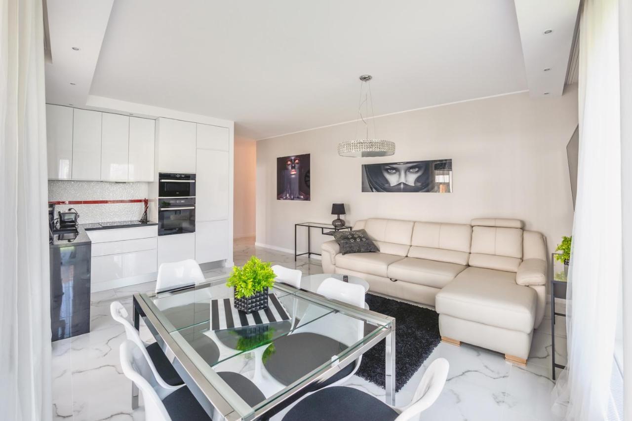 Luxury Long Island Suite Gdansk Luaran gambar