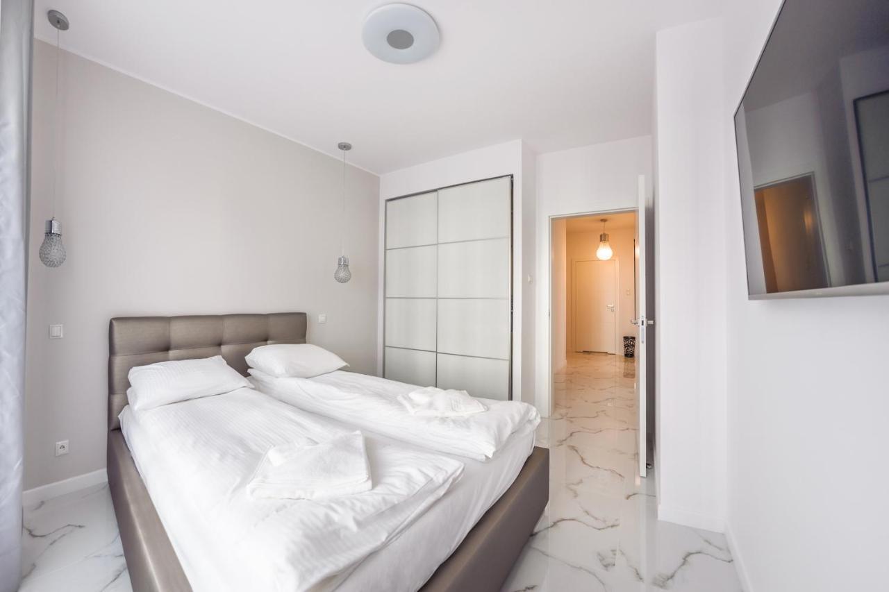 Luxury Long Island Suite Gdansk Luaran gambar