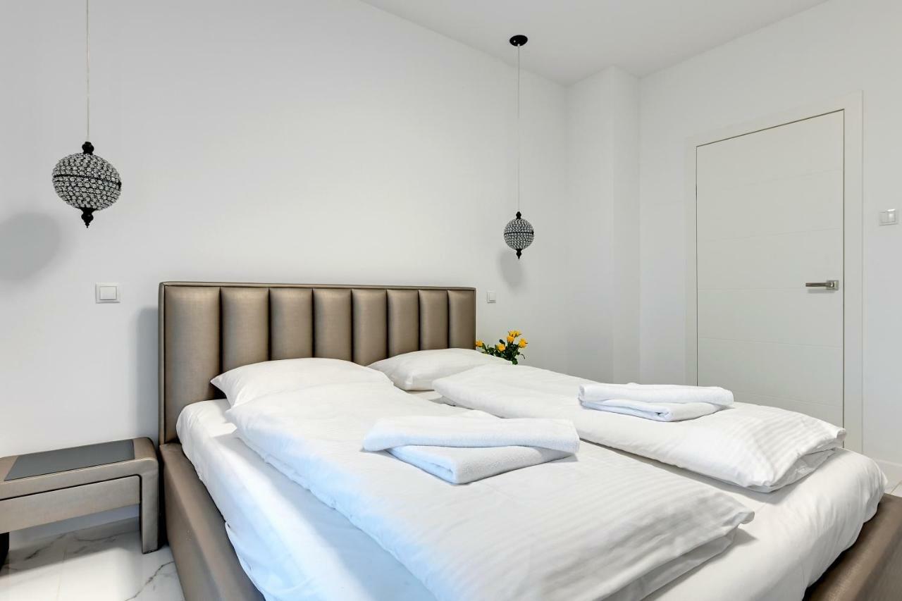 Luxury Long Island Suite Gdansk Luaran gambar