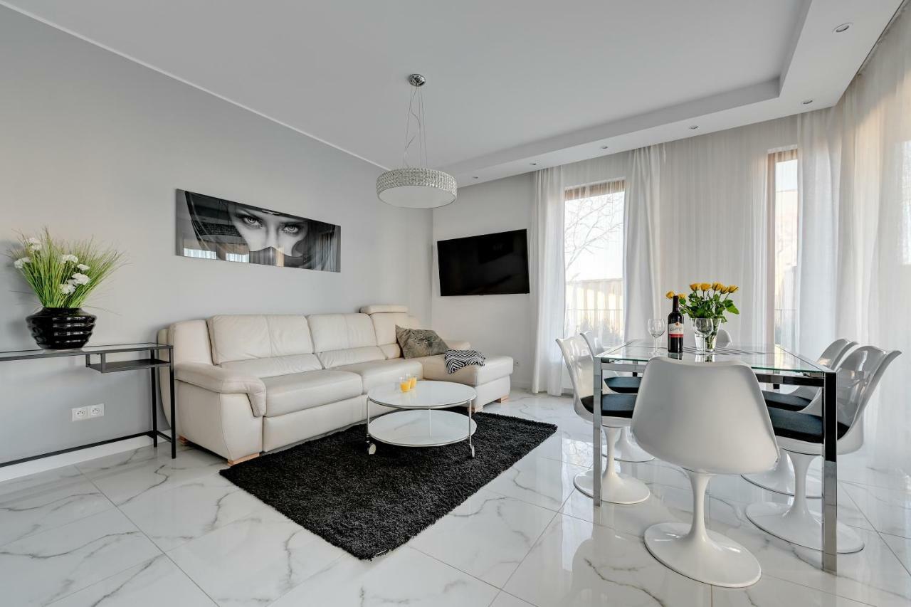 Luxury Long Island Suite Gdansk Luaran gambar